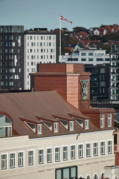 Bemærkelsesværdigt kobbertag i hjertet af Aalborg, Østerågade 27, 9000 Aalborg